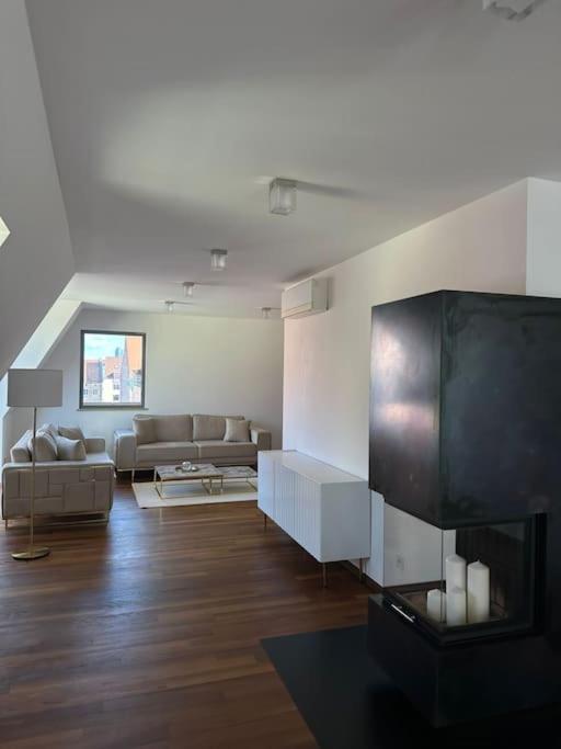 Luxury Penthouse In The Center * Nürnberg